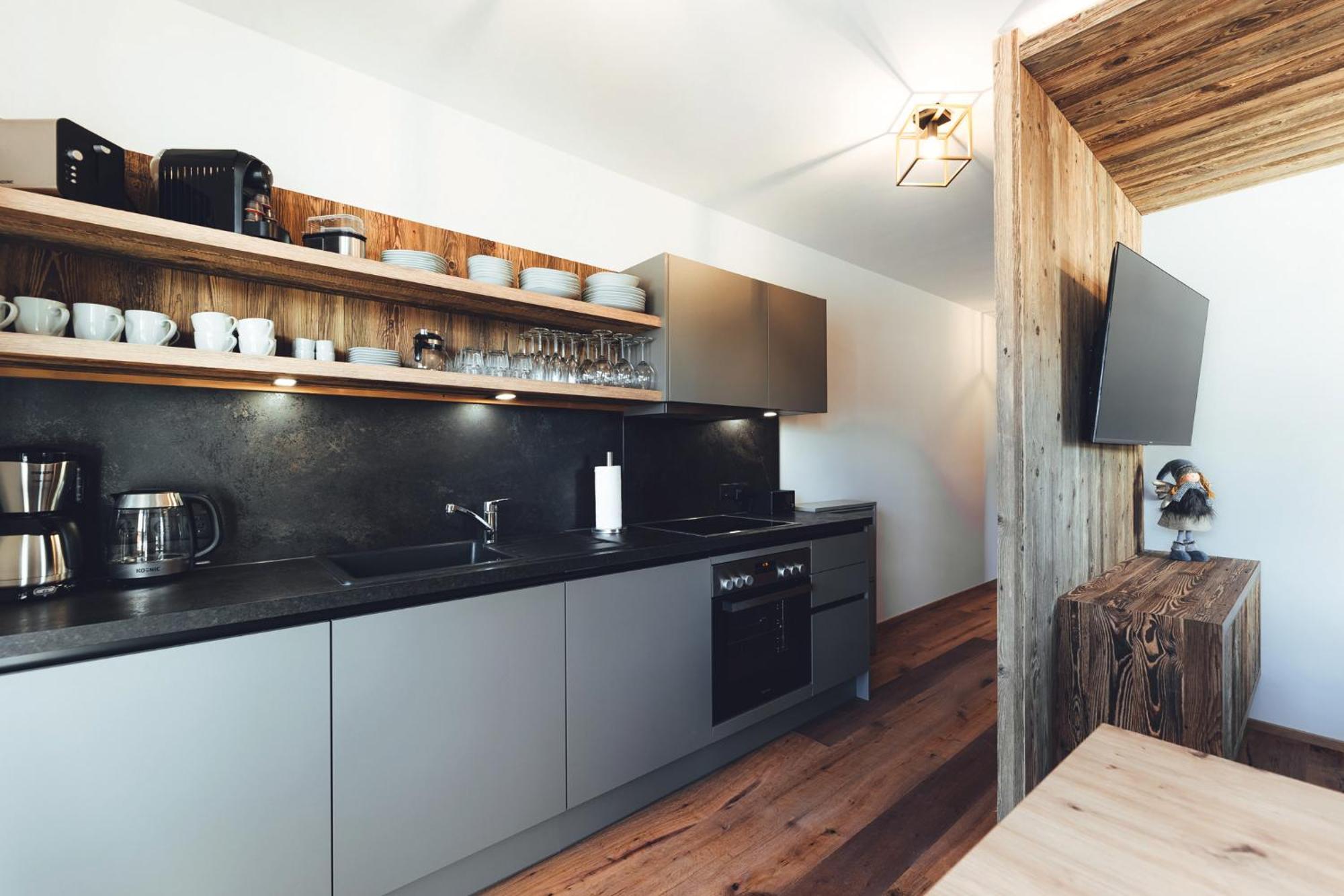 Burgstadl Aparthotel & Restaurant Ladis Ngoại thất bức ảnh