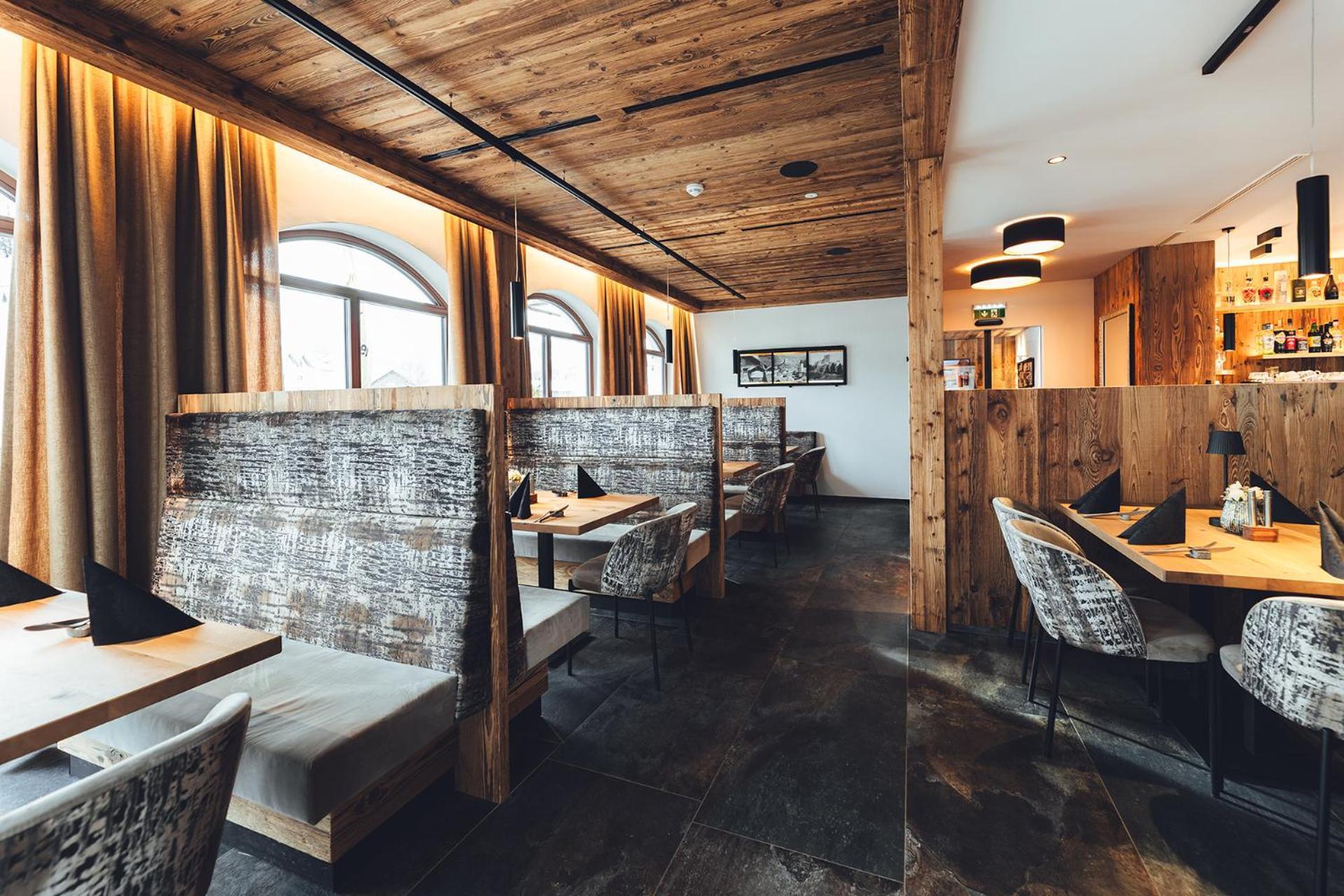 Burgstadl Aparthotel & Restaurant Ladis Ngoại thất bức ảnh